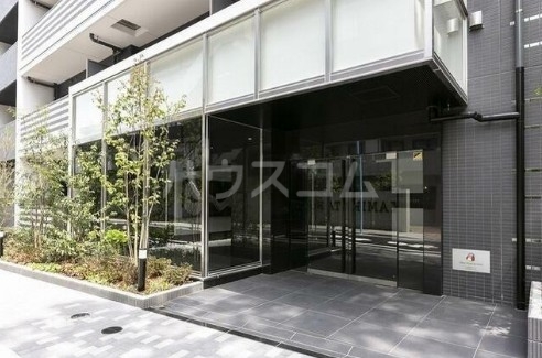 15/26 エントランス