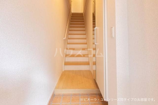 15/21 エントランス