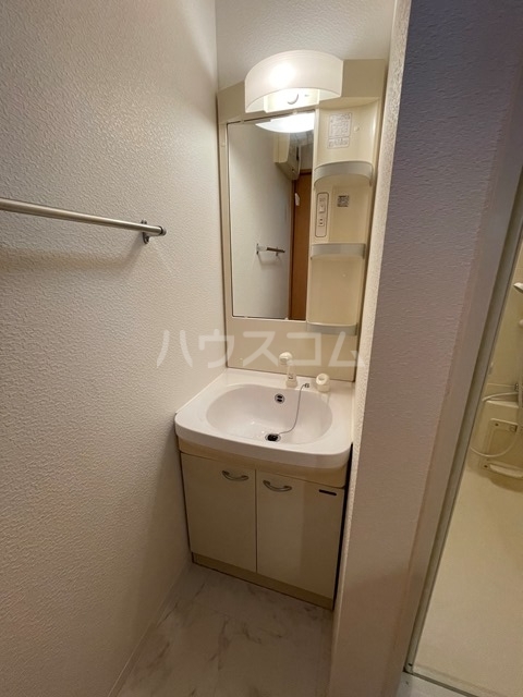 13/30 洗面