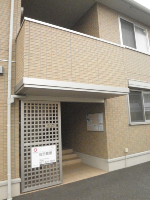 14/16 エントランス