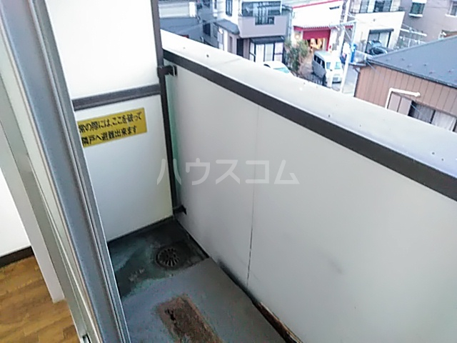 20/30 バルコニー