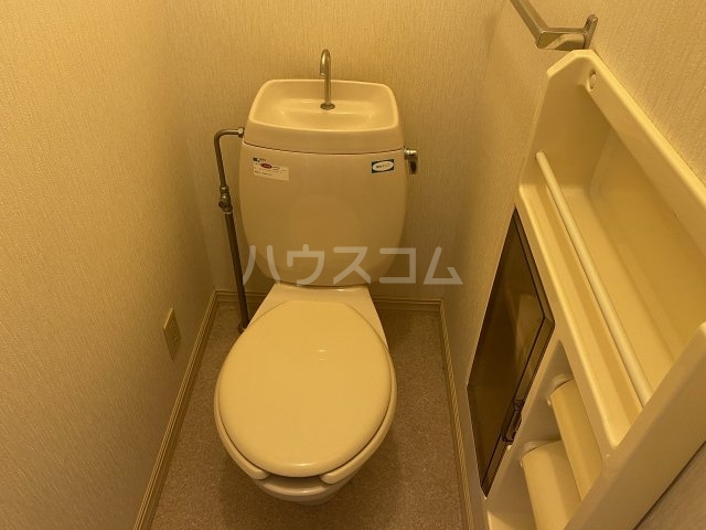 18/30 トイレ