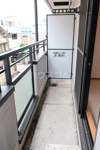 16/28 バルコニー