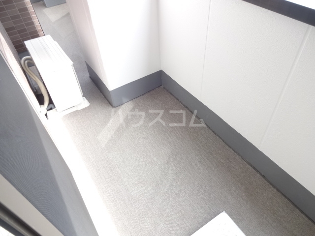 21/30 バルコニー