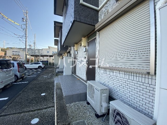 17/26 エントランス