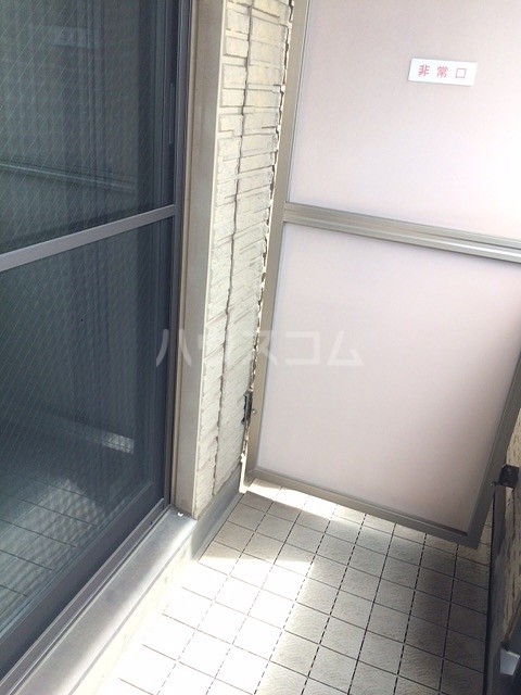 18/26 バルコニー