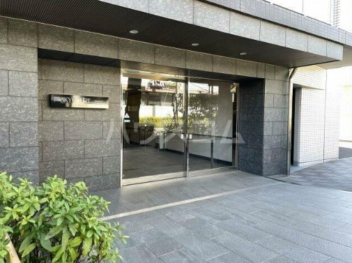 21/21 エントランス