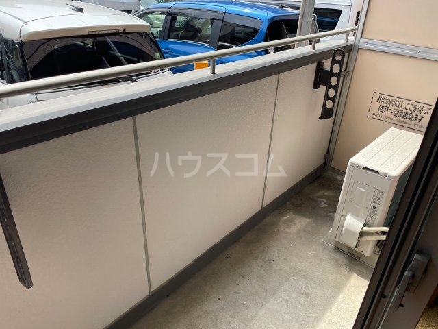 15/27 バルコニー