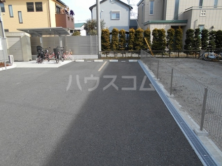 20/22 駐車場