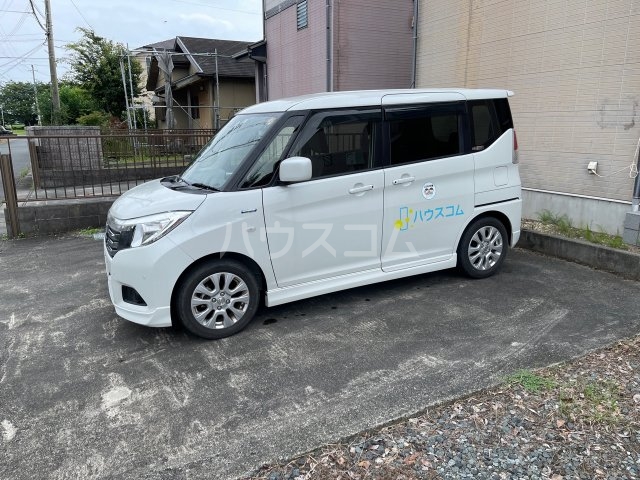 3/4 駐車場