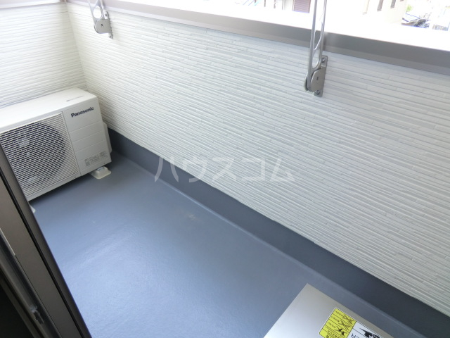 23/27 バルコニー