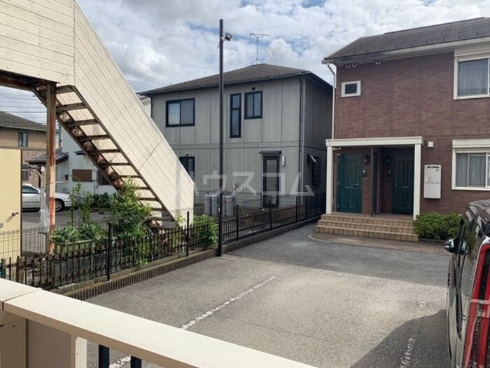 19/29 エントランス