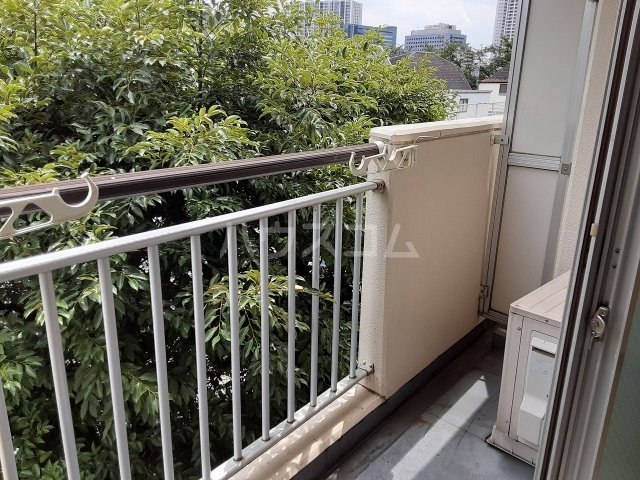 19/30 バルコニー