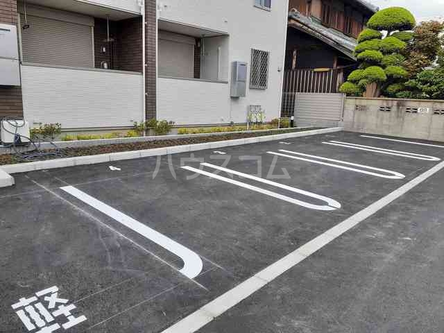 15/21 駐車場