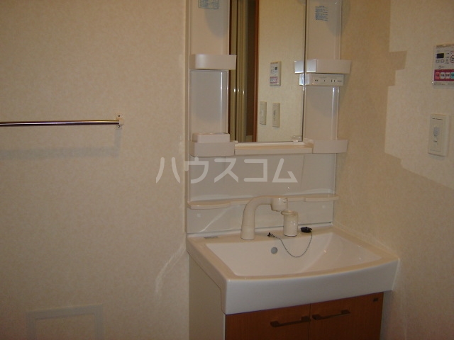 15/30 洗面