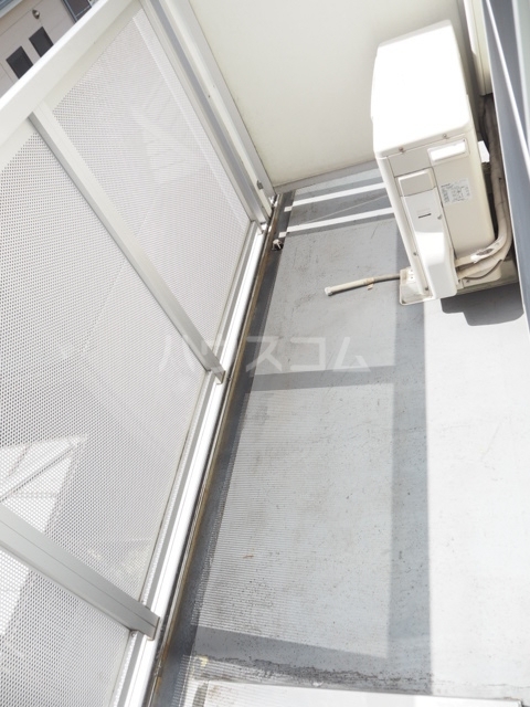 19/30 バルコニー