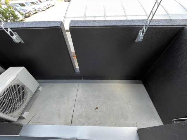 22/30 エントランス