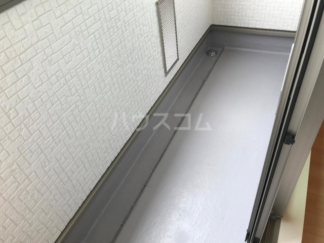 23/30 バルコニー