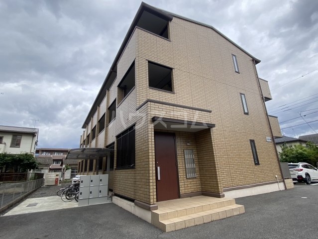 2/30 外観