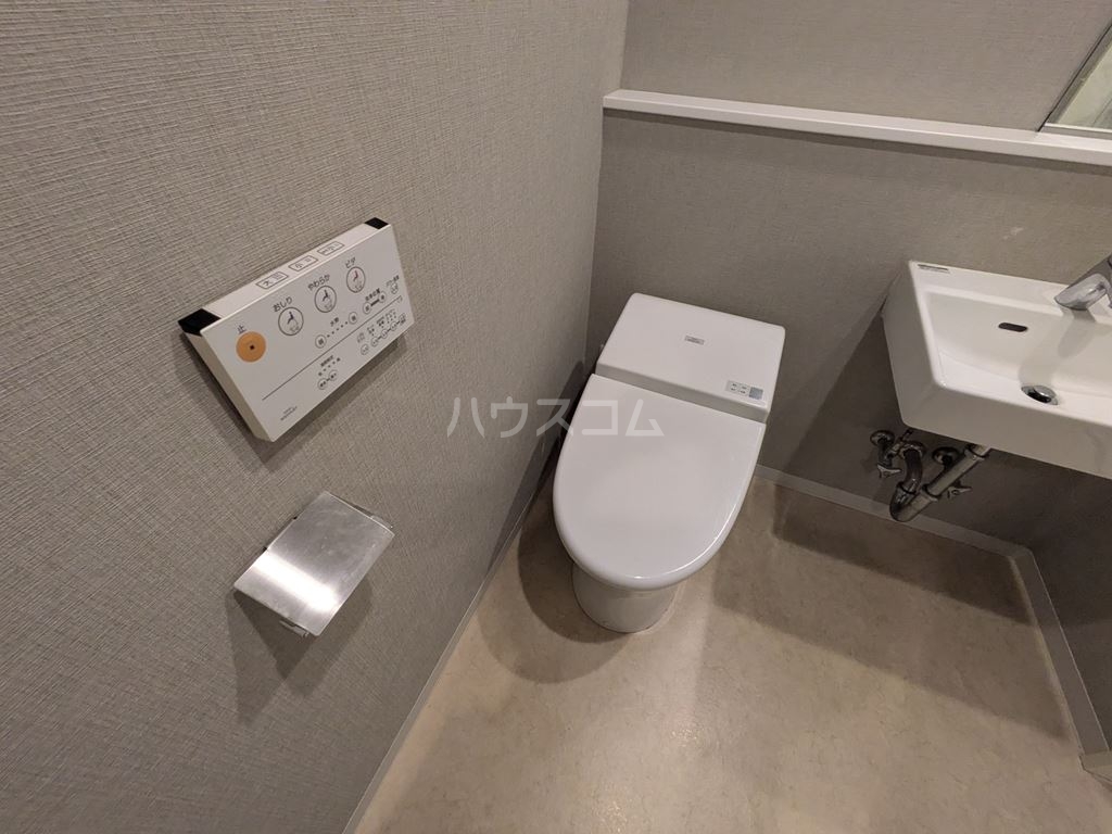 17/30 トイレ