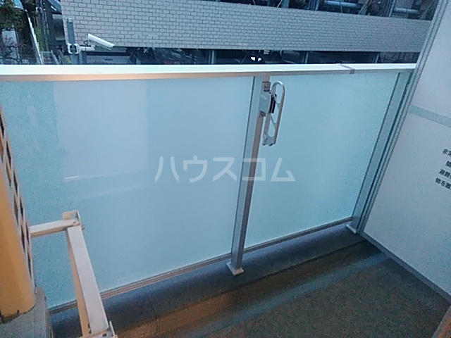 25/30 バルコニー