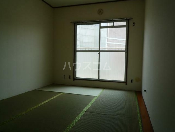 5/5 室内