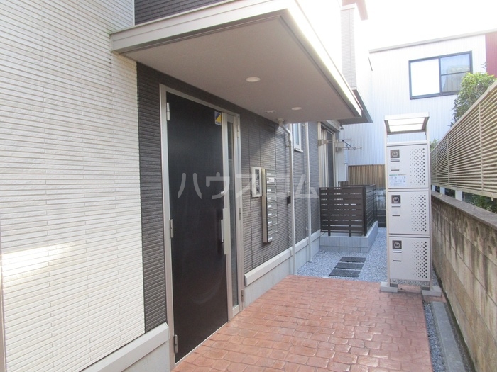 19/29 エントランス