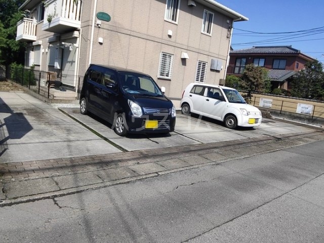 22/30 駐車場