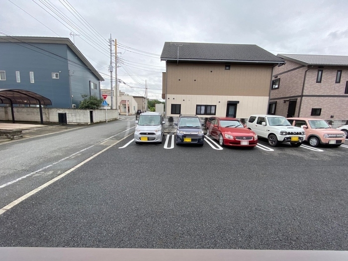 21/30 駐車場