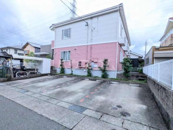 16/22 駐車場