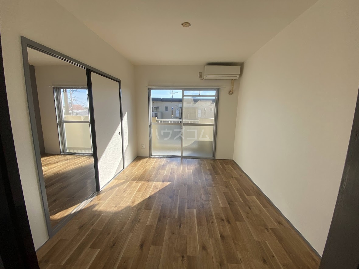 4/23 リビング/ダイニング