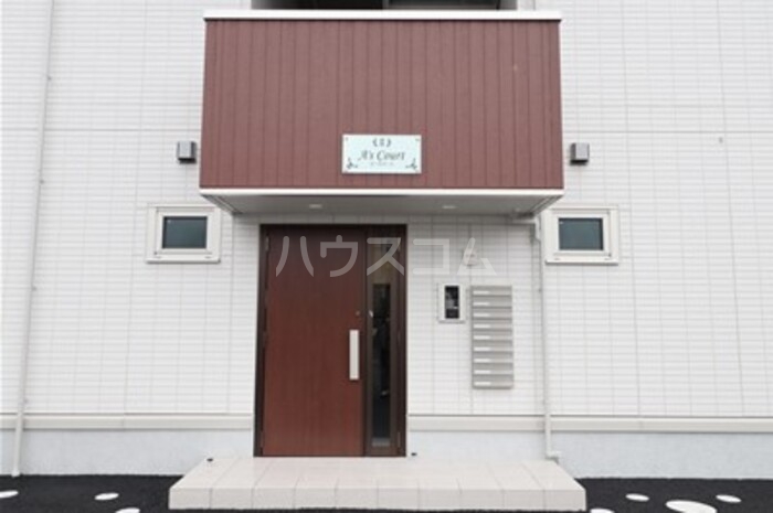 17/26 エントランス