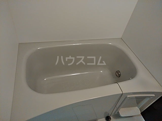 14/30 浴室