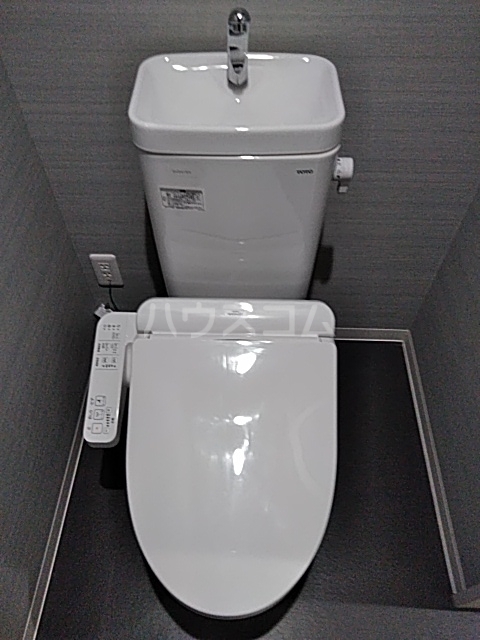 16/30 トイレ