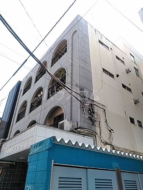 2/30 外観