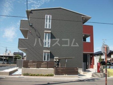 2/30 外観