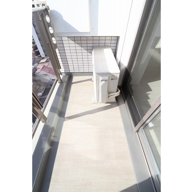 14/23 バルコニー