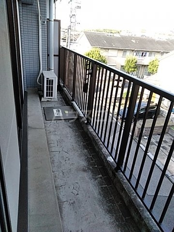 25/30 バルコニー