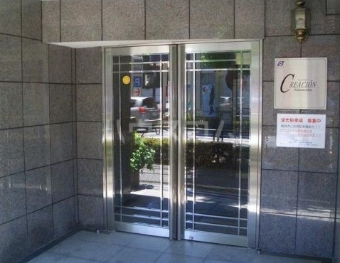 14/18 エントランス