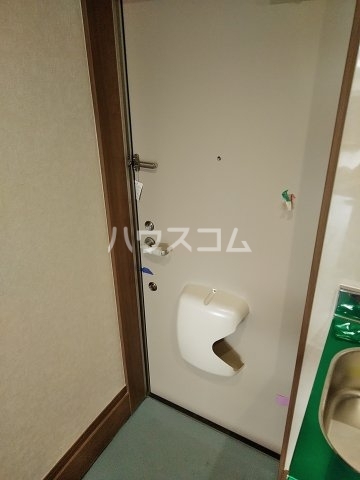 5/18 玄関