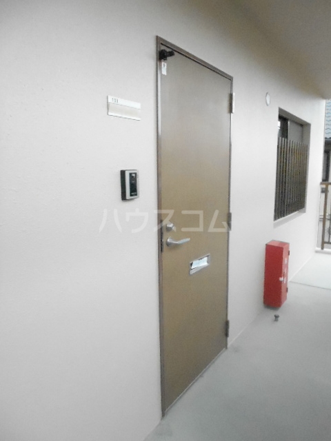 2/5 エントランス