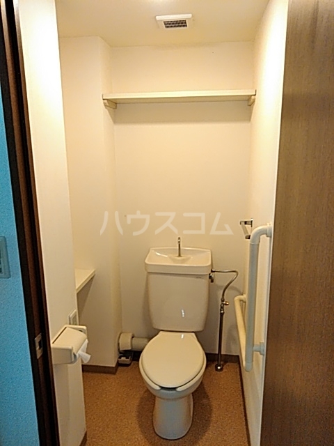 16/30 トイレ