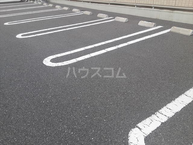 3/10 駐車場
