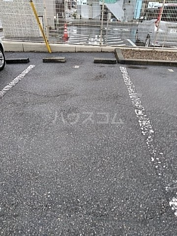 25/30 駐車場