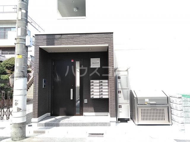 29/30 エントランス