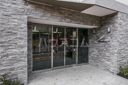 29/30 エントランス