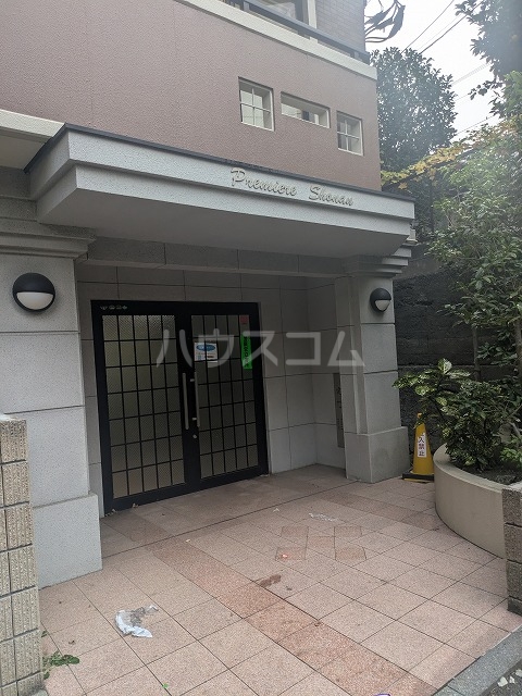 3/6 エントランス