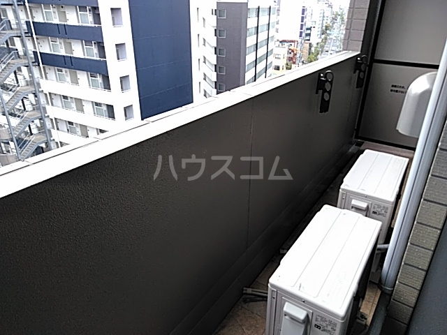 13/30 バルコニー