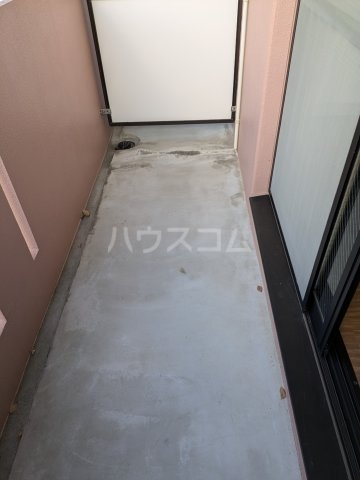 13/20 バルコニー