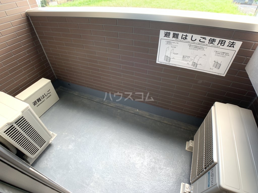 21/30 バルコニー